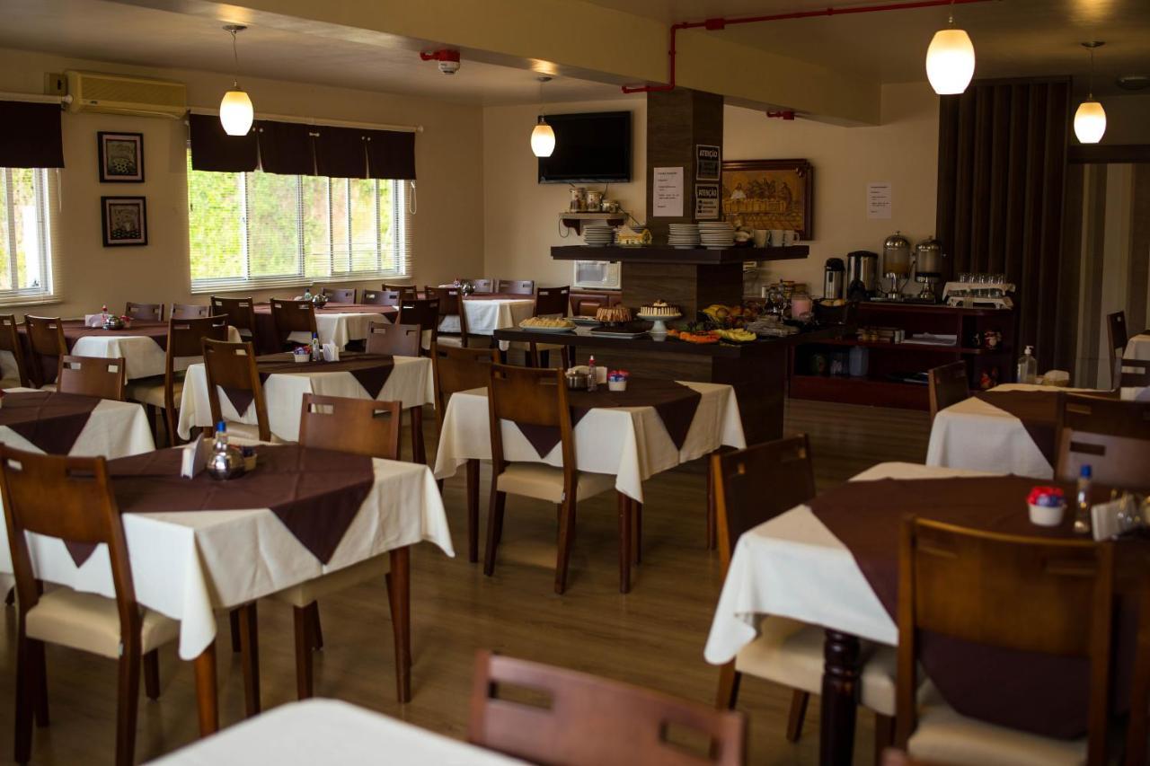 Hotel Fiorio Флорес да Куня Екстериор снимка