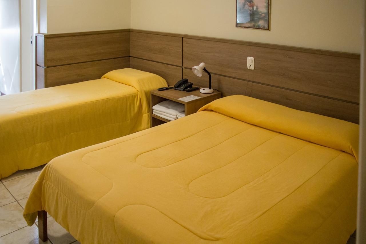 Hotel Fiorio Флорес да Куня Екстериор снимка